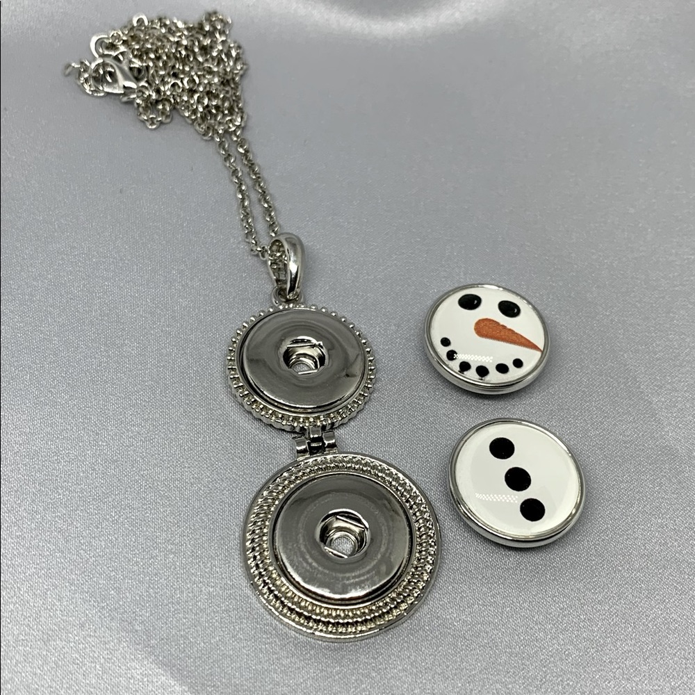 SNOWMAN Double Charm Snap Button Necklace with 2 Charms - Picture 3 of 5